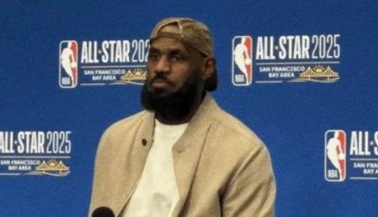 开云体育App-詹姆斯为季后赛考虑退出全明星 今日返回洛城备战